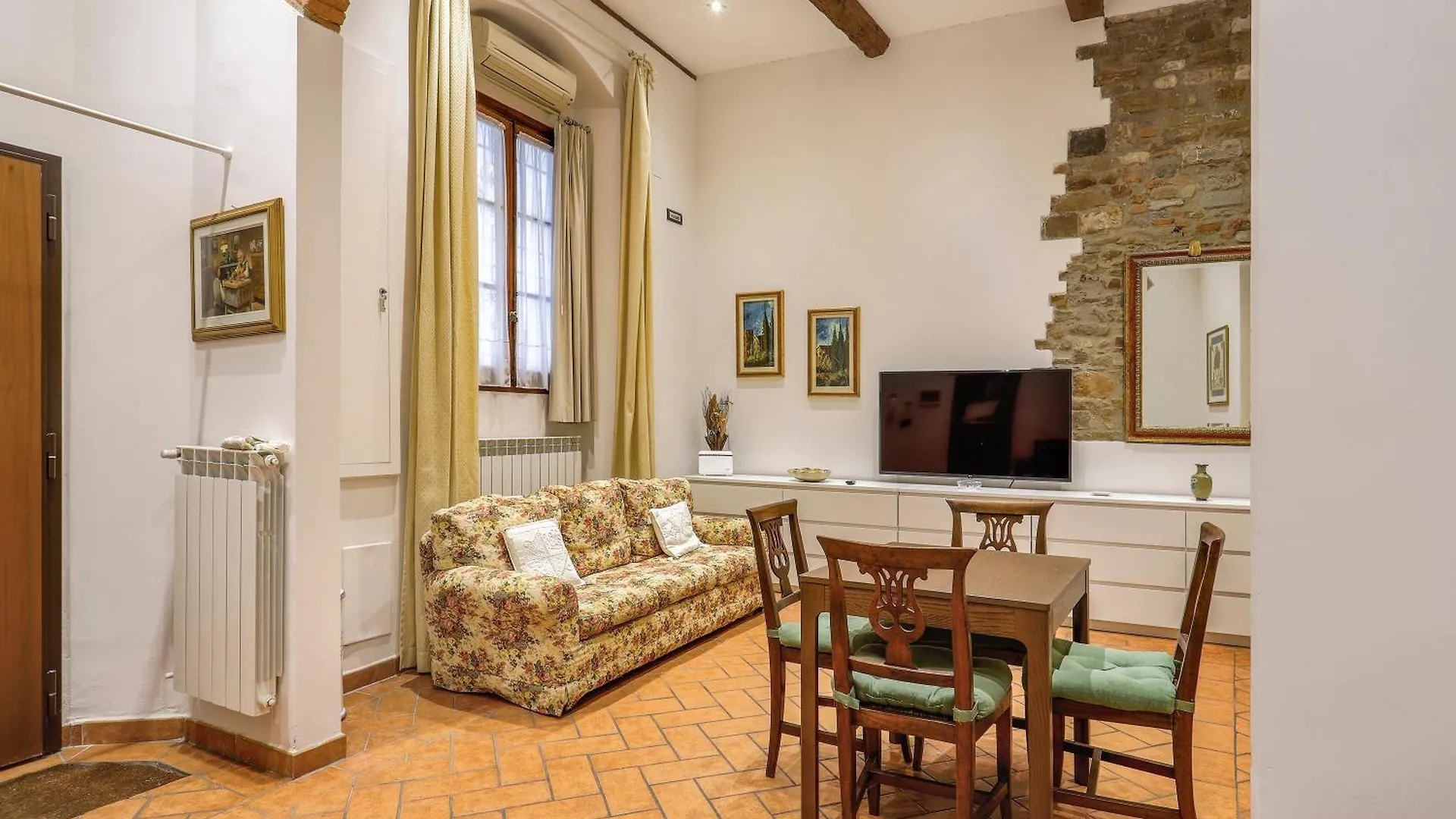 Ground Floor Apartment Firenze