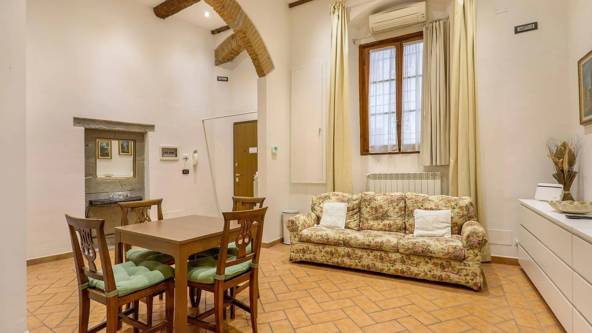 Ground Floor Apartment Firenze 0*,  Olaszország